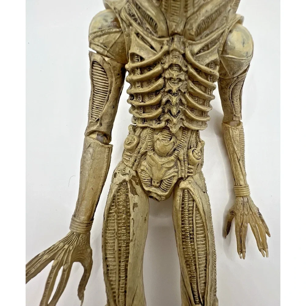 NECA Aliens Series 7 Xenomorph Prototype Suit 9